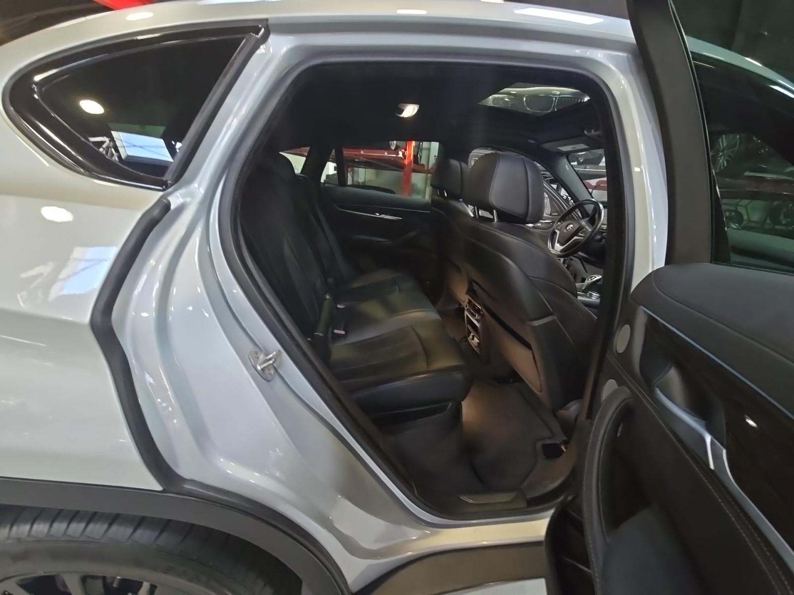 2018 BMW X6 xDrive35i AWD