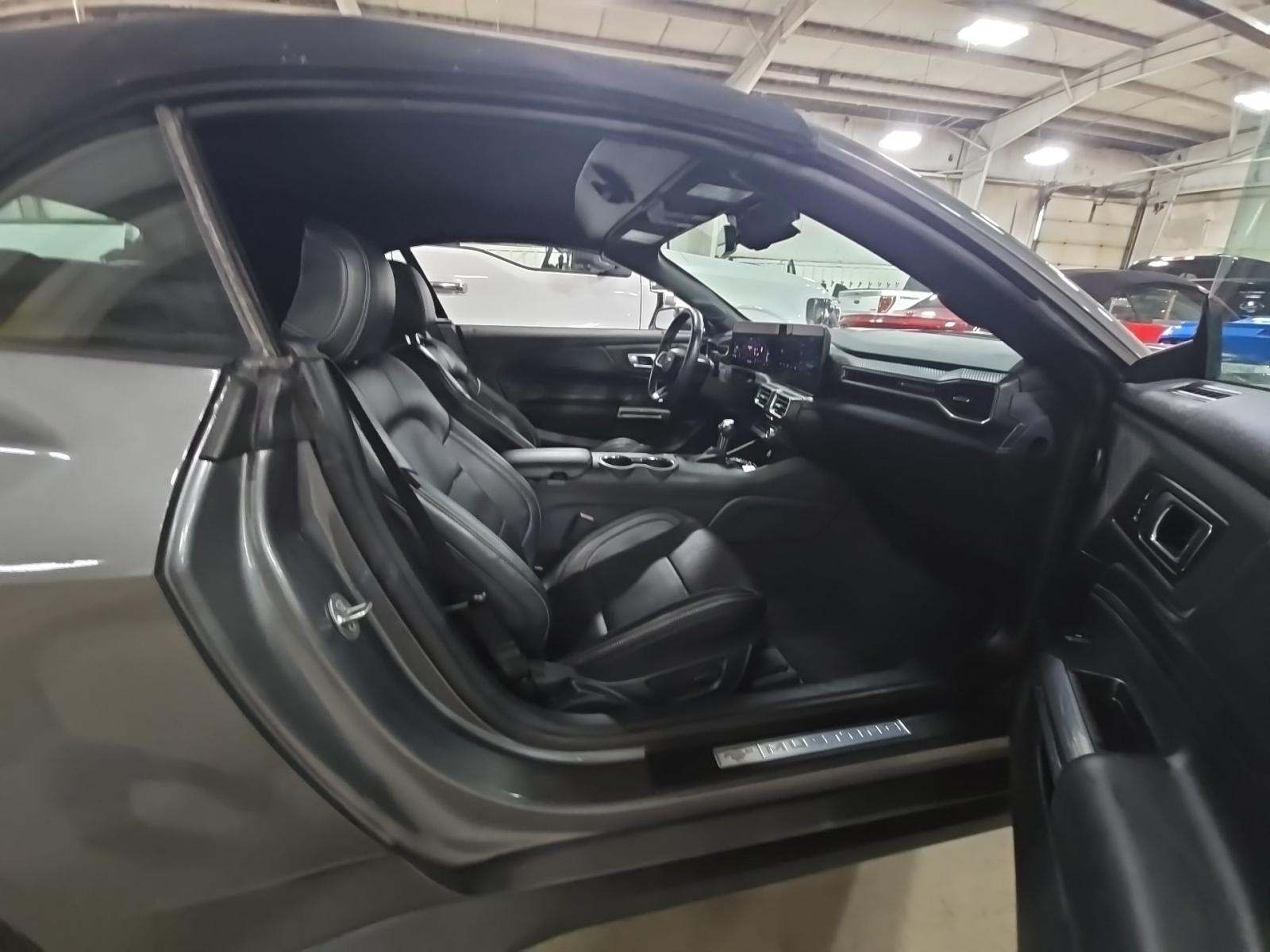 2025 Ford Mustang EcoBoost Premium RWD