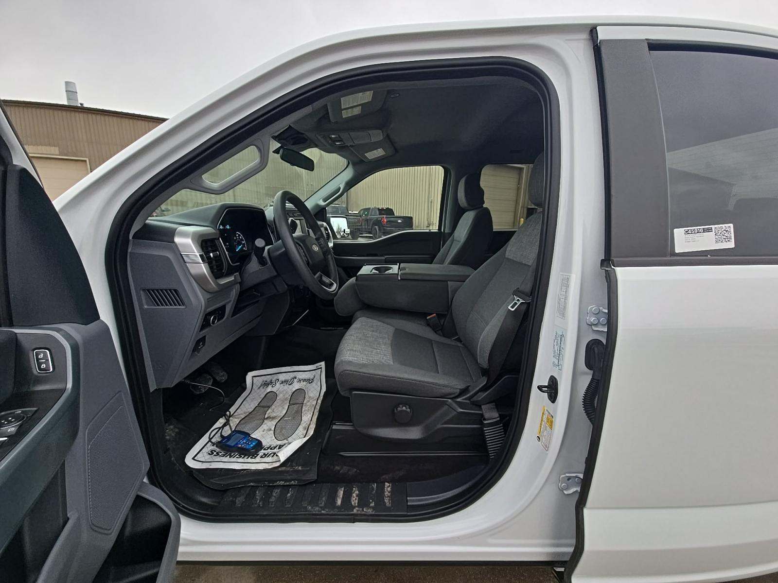 2022 Ford F-150 XLT AWD