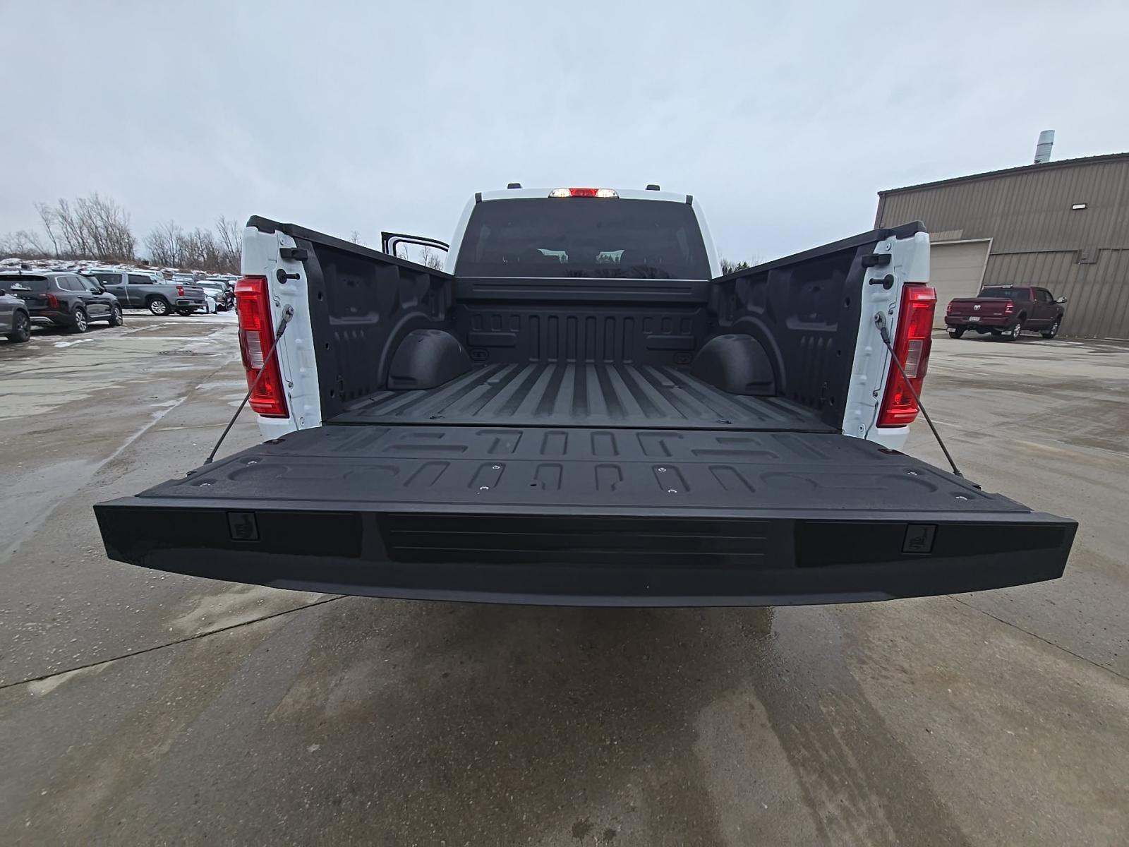 2022 Ford F-150 XLT AWD