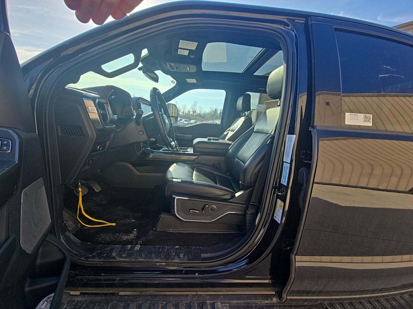 2023 Ford F-150 Lariat AWD