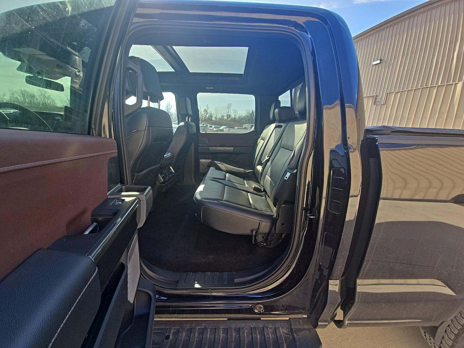 2023 Ford F-150 Lariat AWD