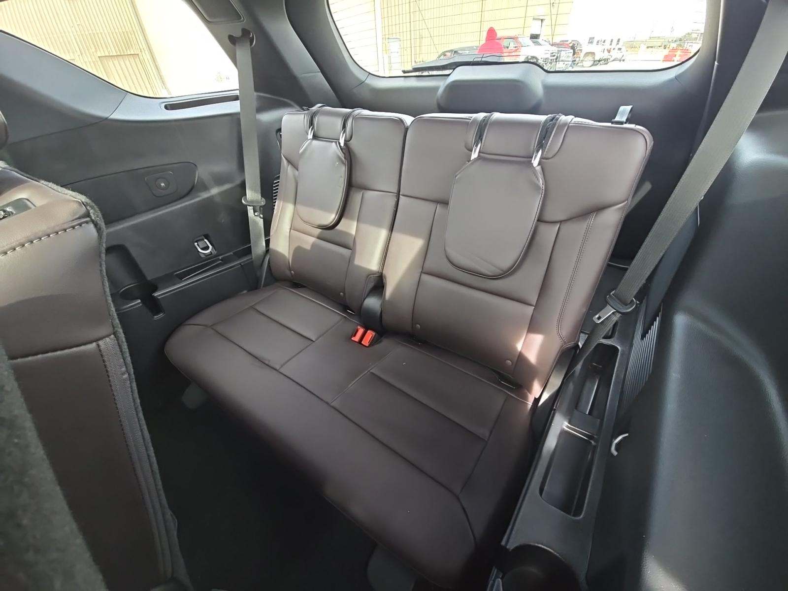 2025 Ford Explorer Platinum AWD