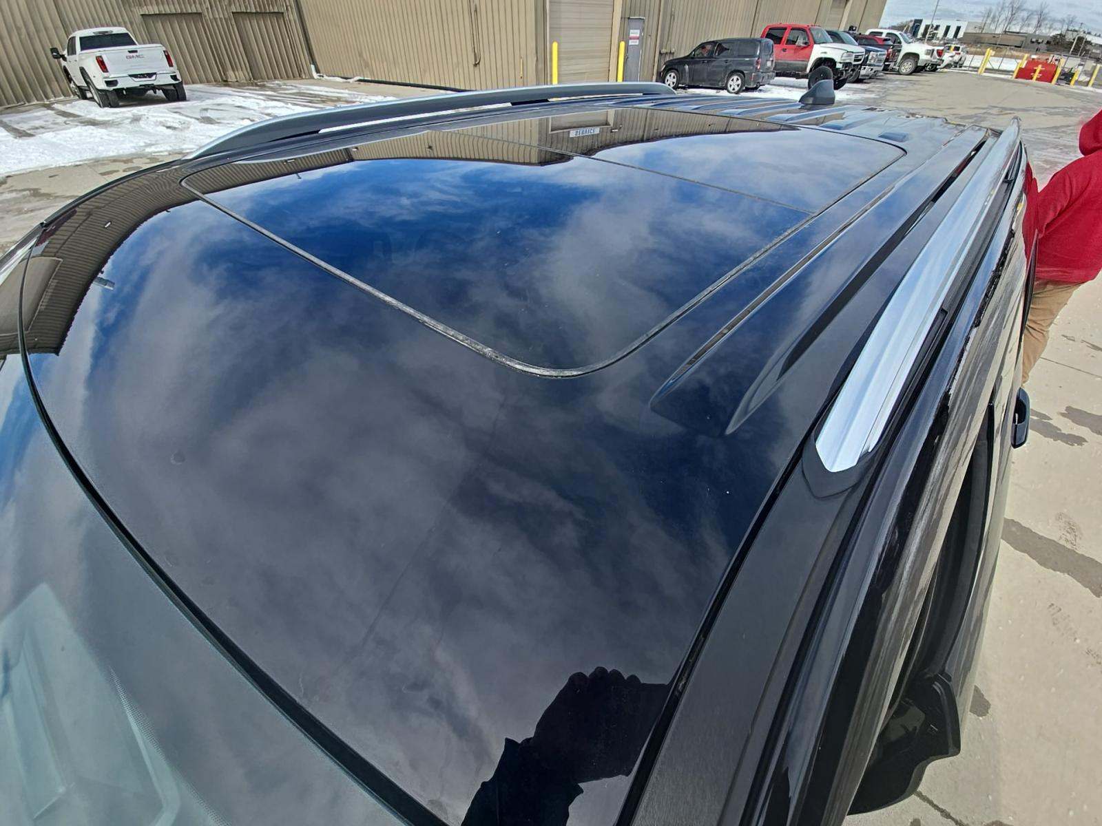 2025 Ford Explorer Platinum AWD