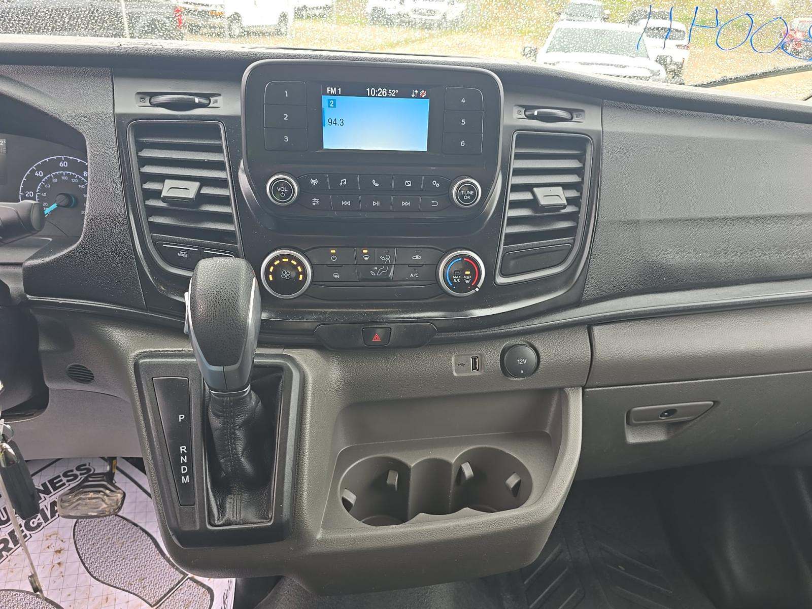 FORD TRANSIT 250 - 6