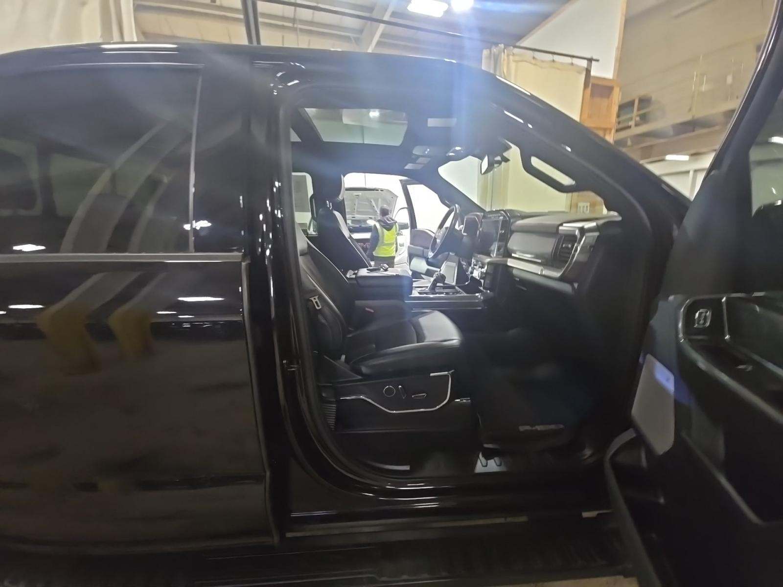 2023 Ford F-150 Lariat AWD