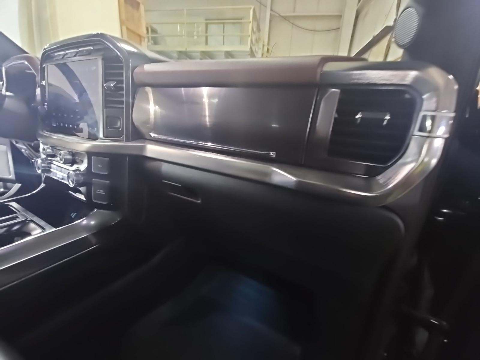 2023 Ford F-150 Lariat AWD