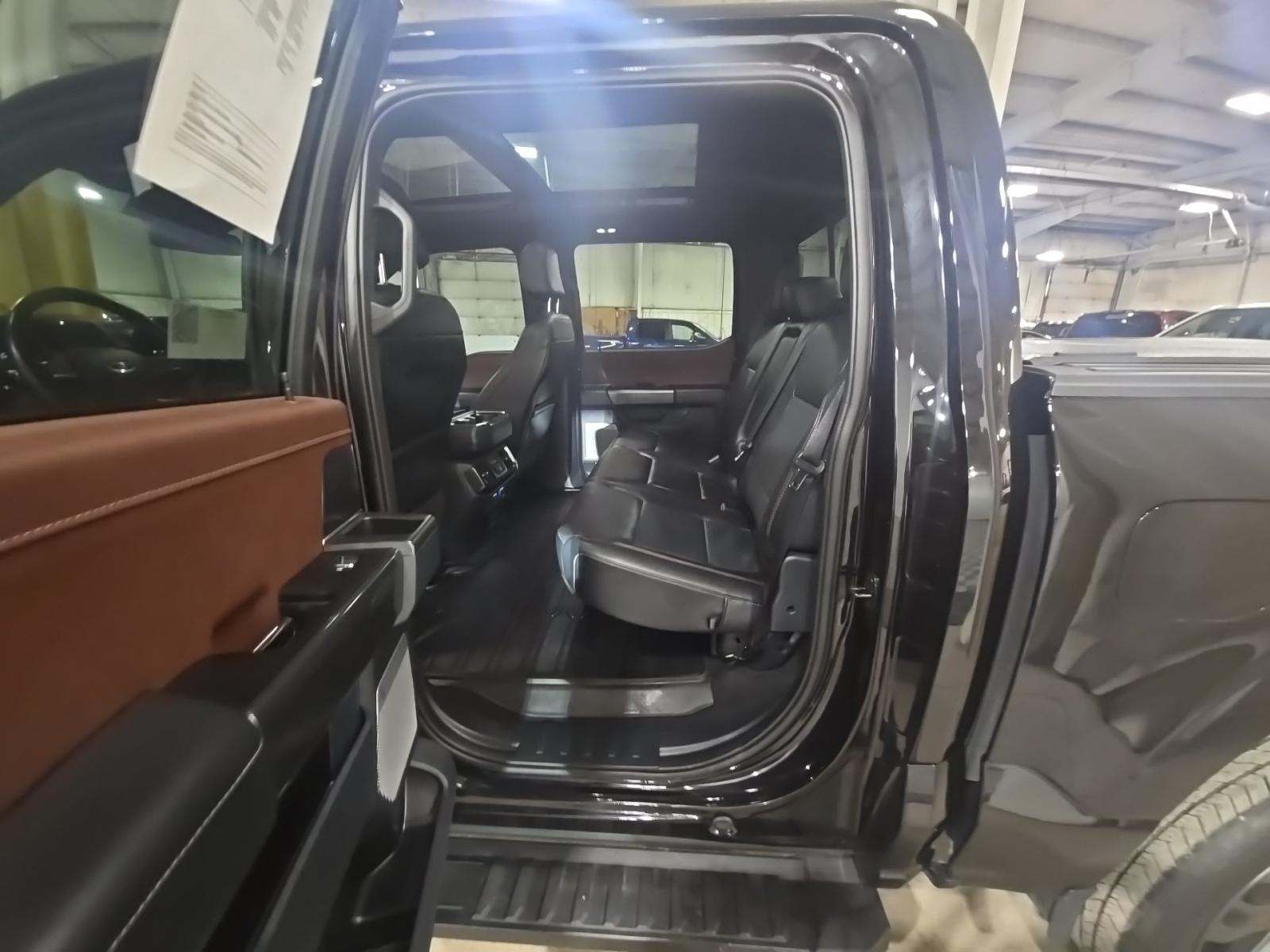 2023 Ford F-150 Lariat AWD