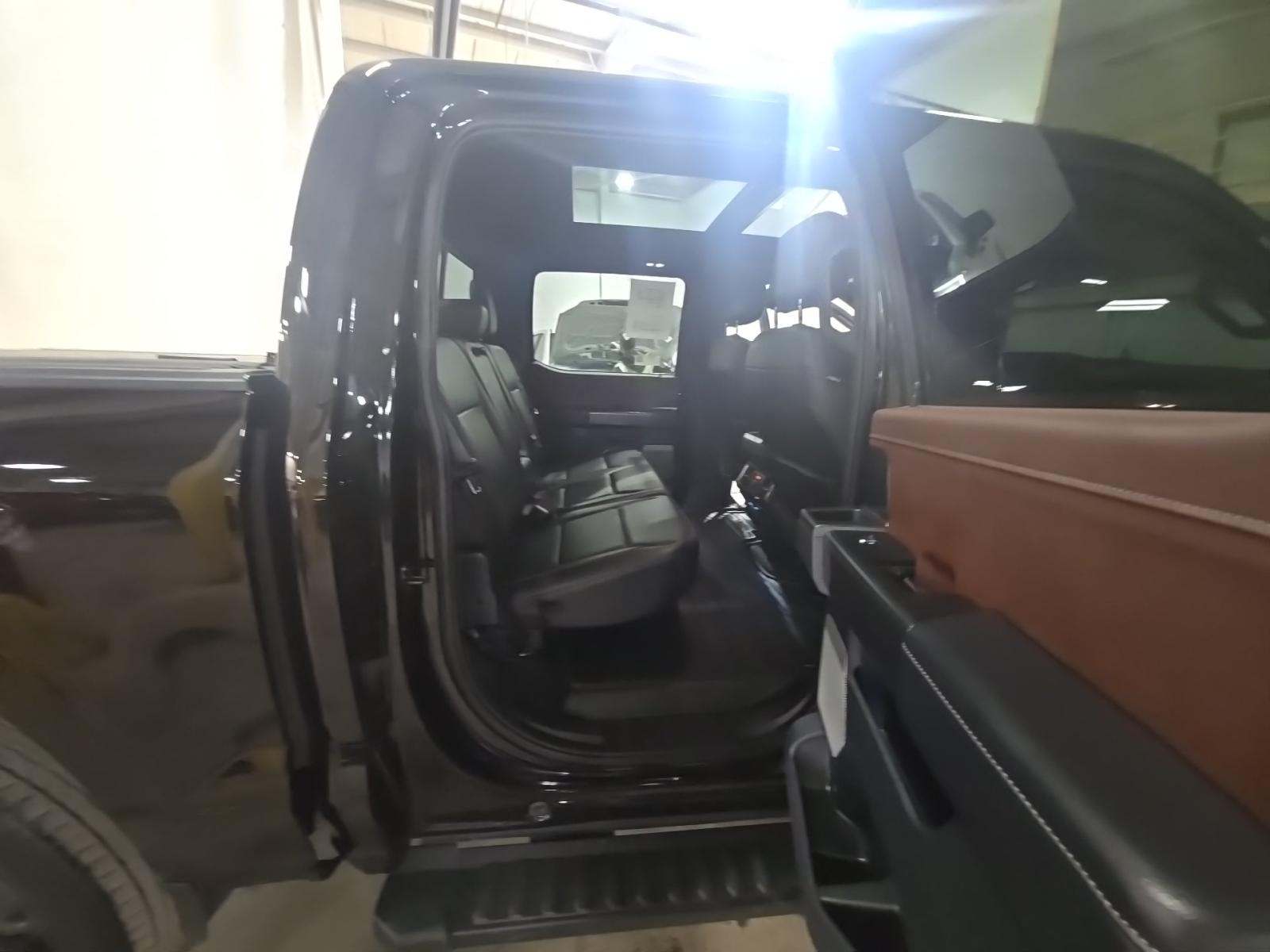 2023 Ford F-150 Lariat AWD