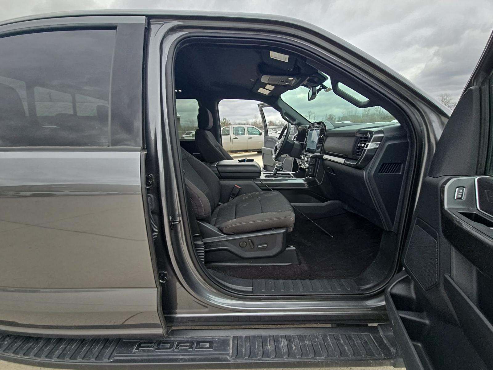 2023 Ford F-150 Hybrid XLT AWD