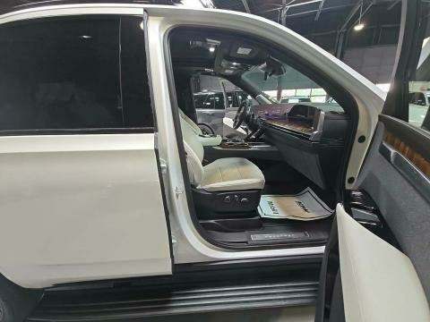 2025 Cadillac Escalade Sport Platinum AWD