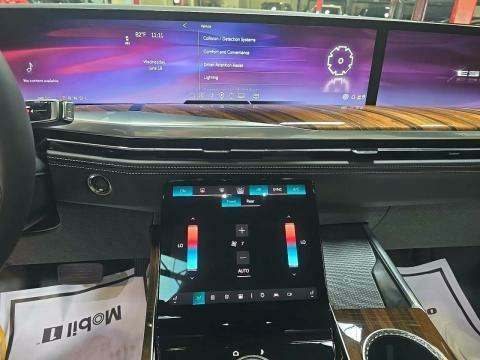 2025 Cadillac Escalade Sport Platinum AWD