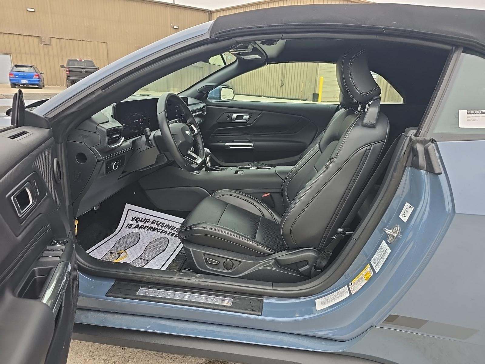 2025 Ford Mustang EcoBoost Premium RWD