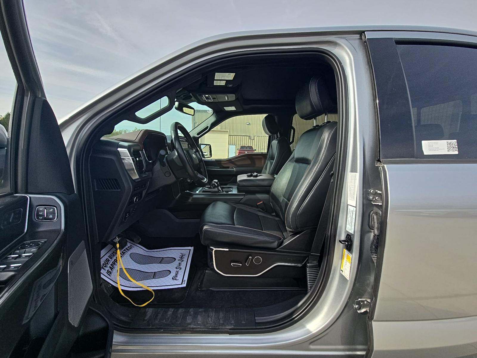 2023 Ford F-150 Lariat AWD