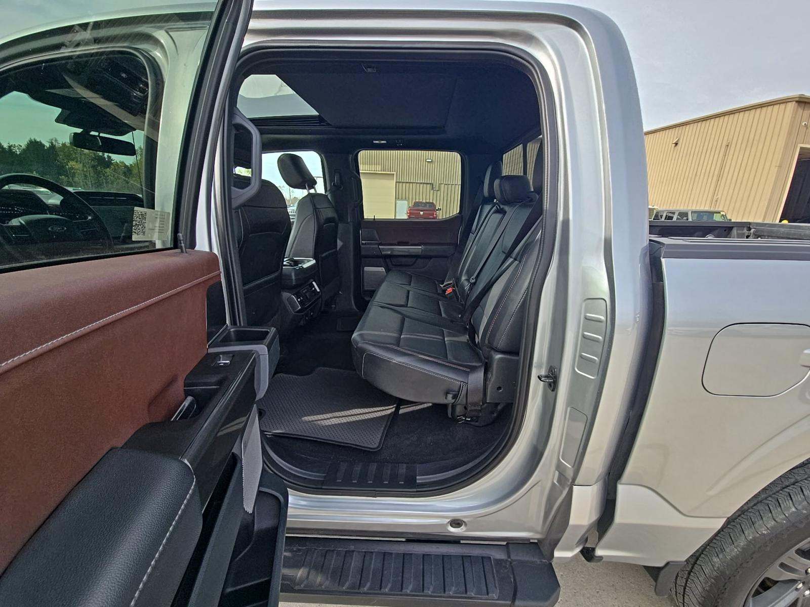 2023 Ford F-150 Lariat AWD