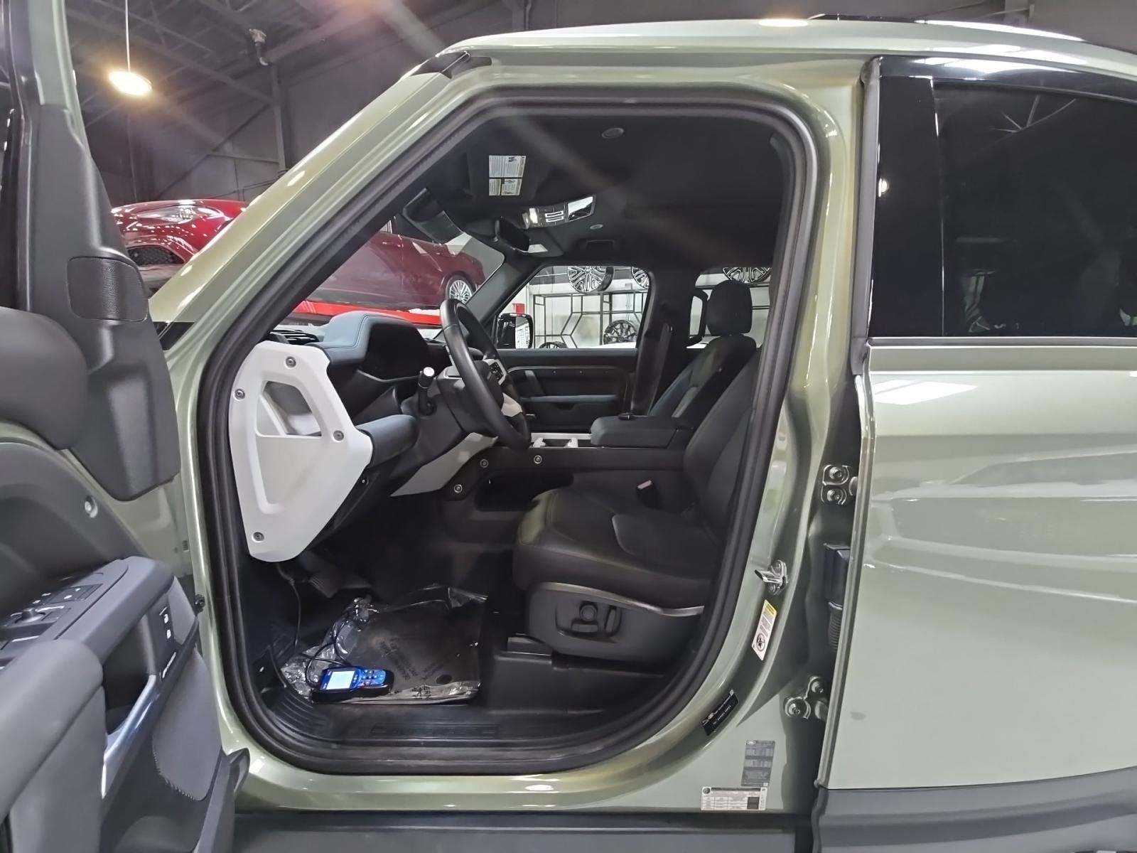 2025 Land Rover Defender 110 S AWD