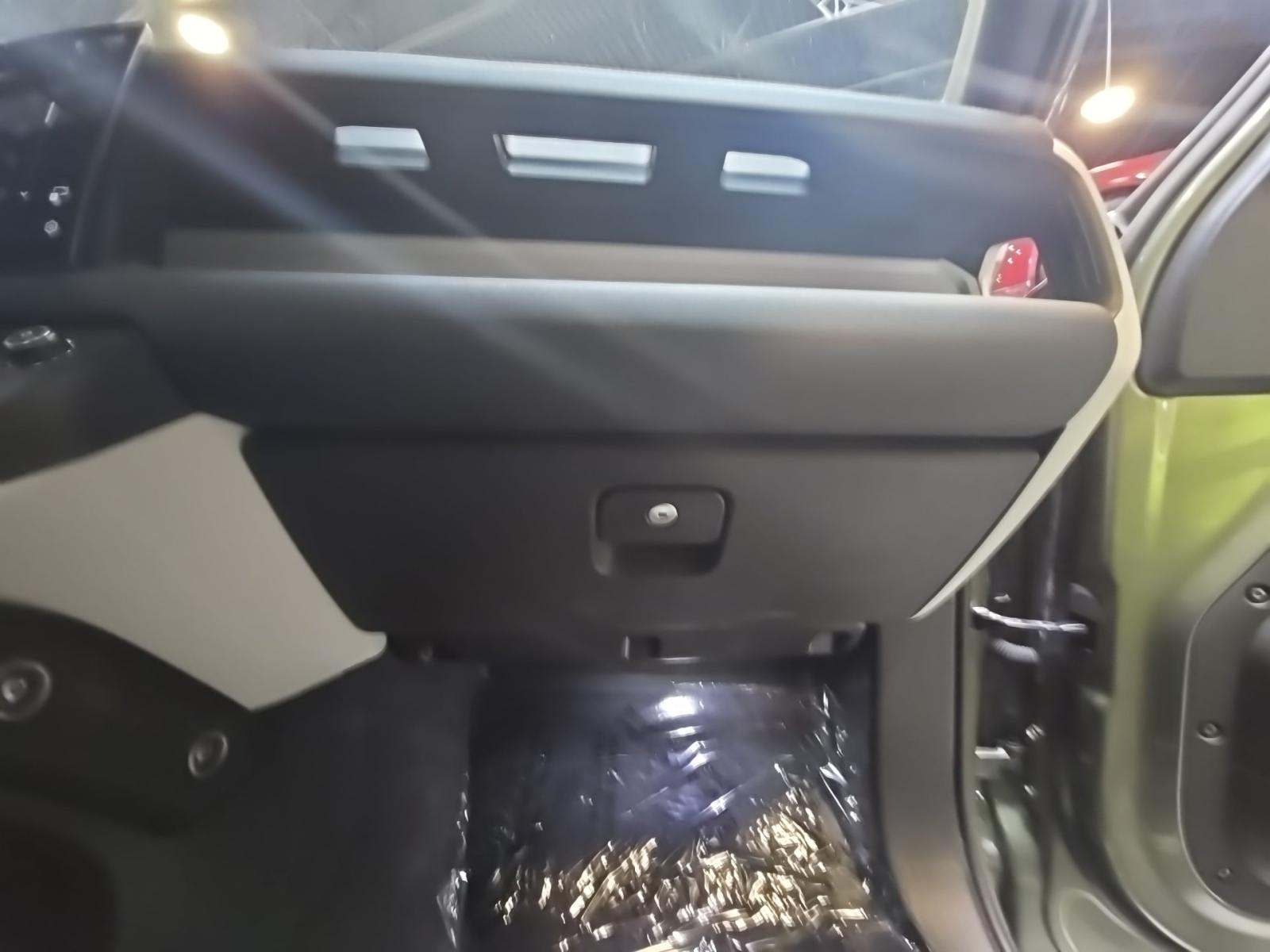 2025 Land Rover Defender 110 S AWD