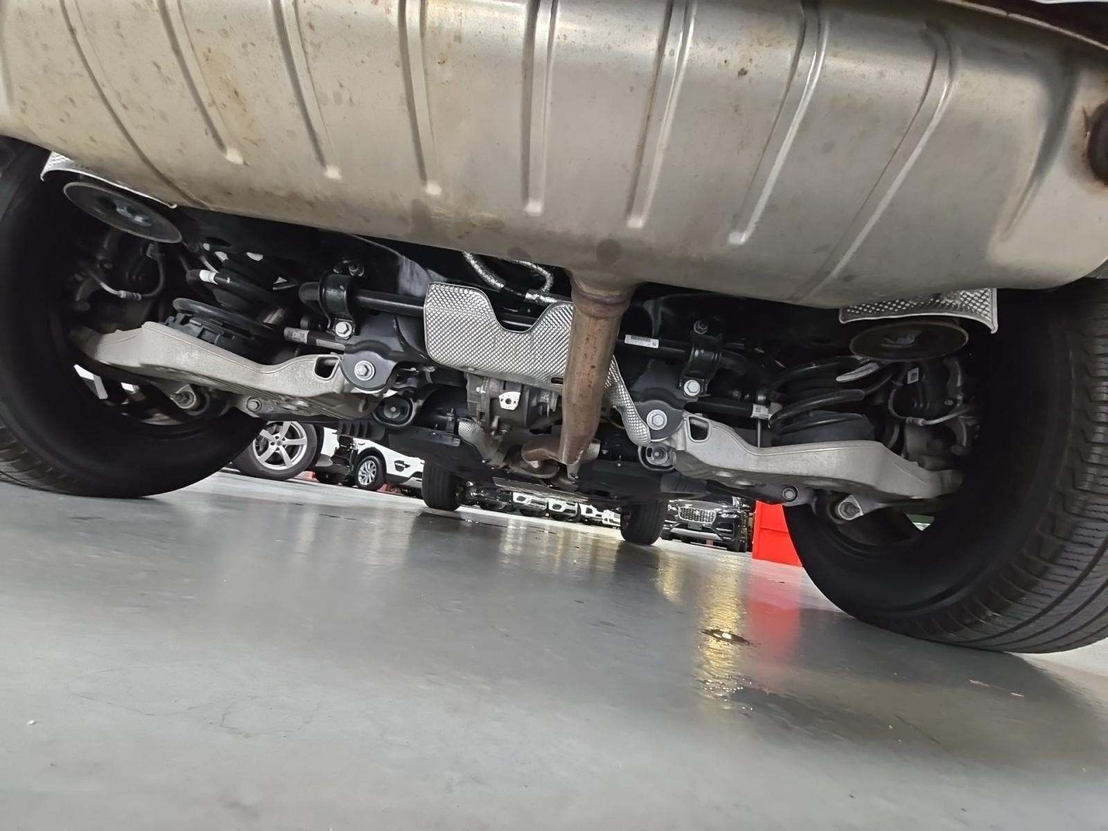 2025 Land Rover Defender 110 S AWD