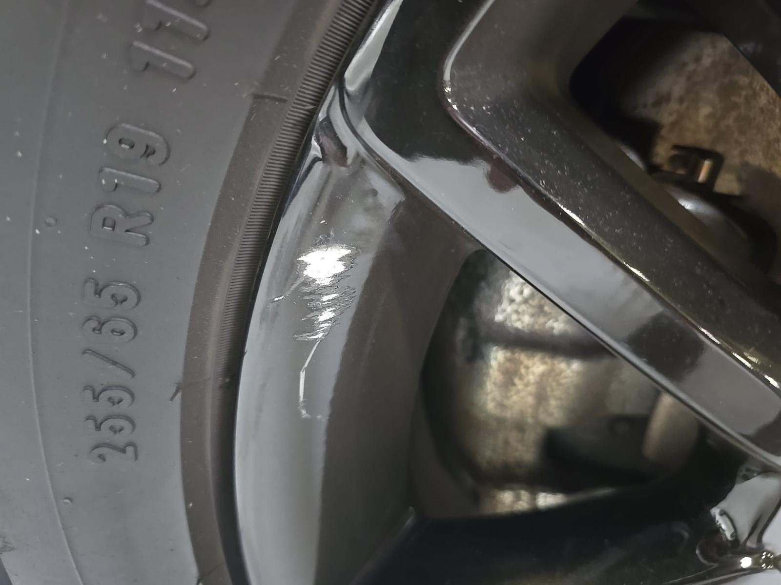 2025 Land Rover Defender 110 S AWD