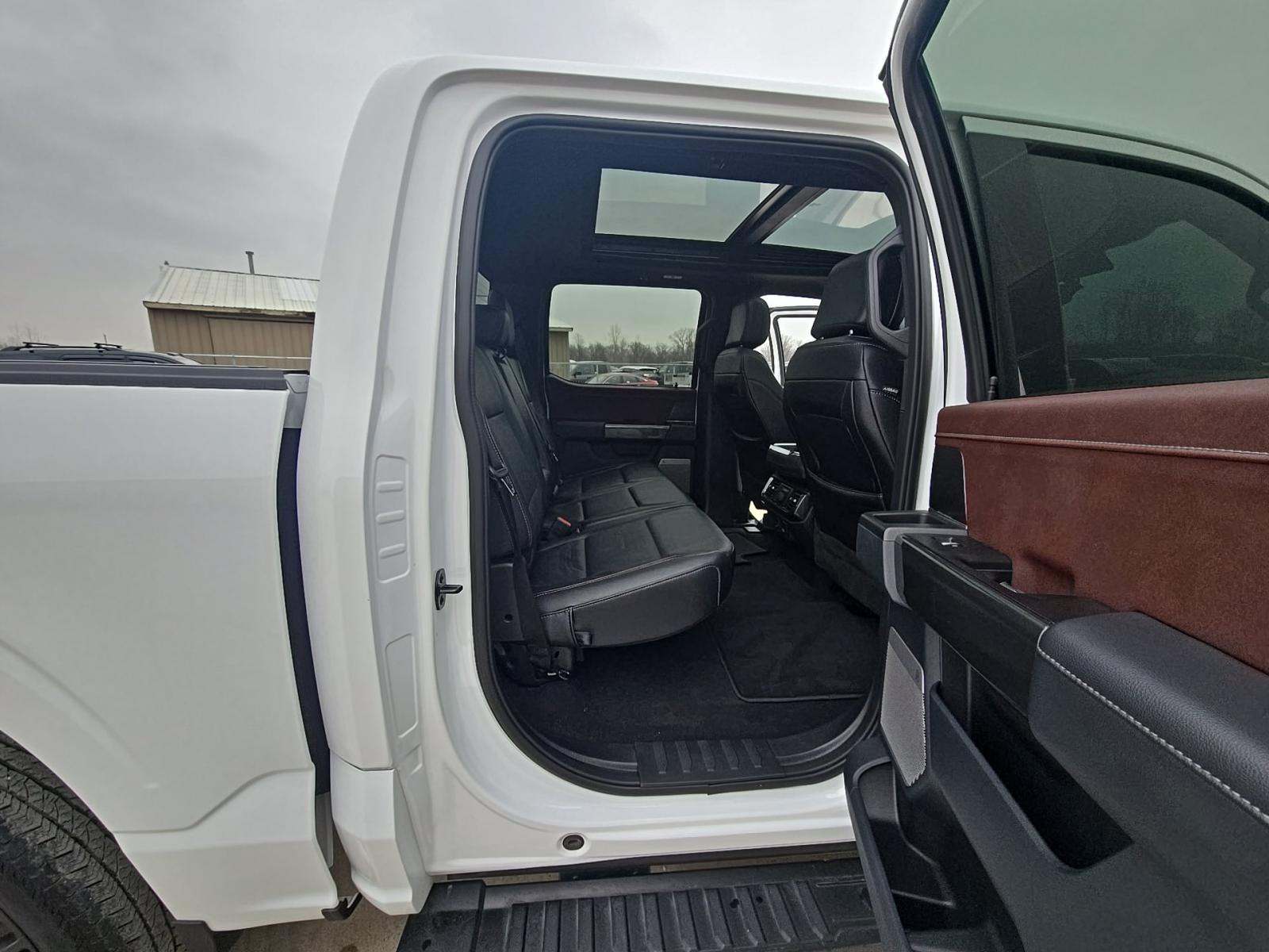 2023 Ford F-150 Lariat AWD