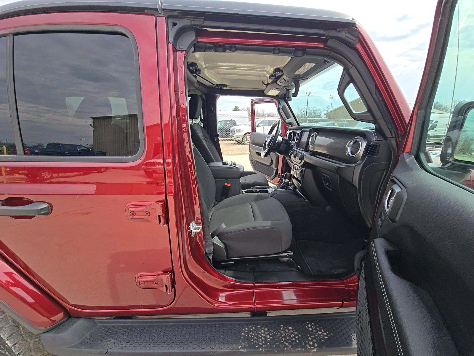 2021 Jeep Wrangler Unlimited Sahara AWD