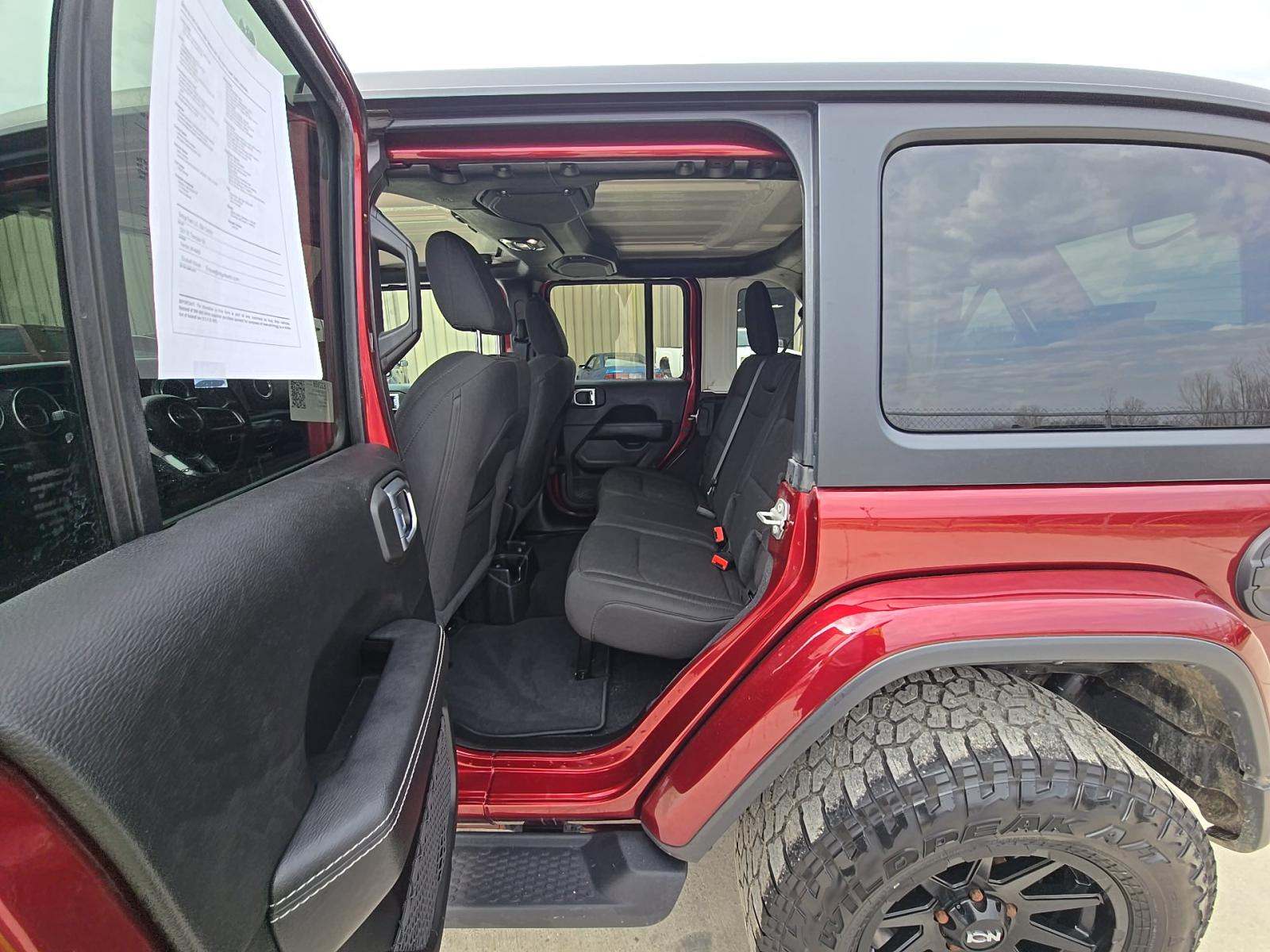 2021 Jeep Wrangler Unlimited Sahara AWD