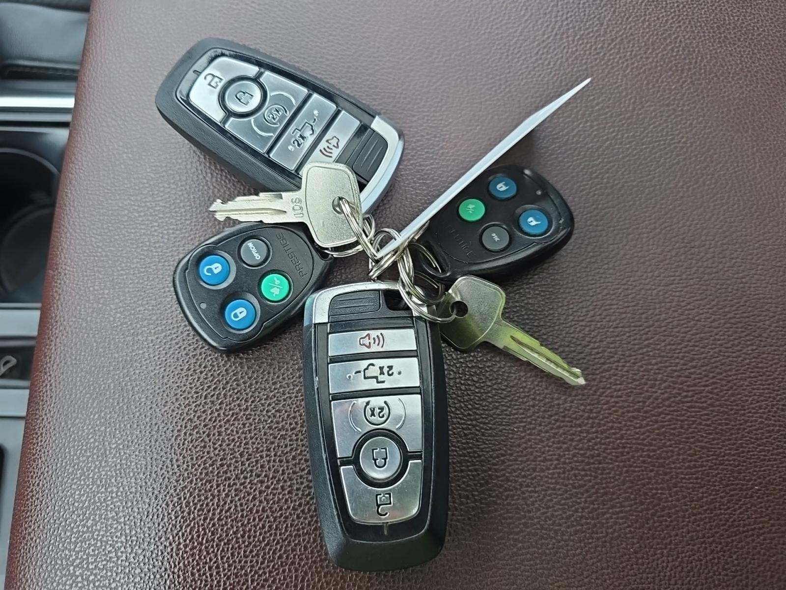 2023 Ford F-150 Lariat AWD