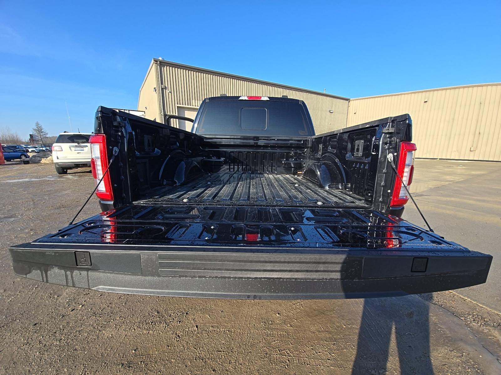 2023 Ford F-150 Lariat AWD