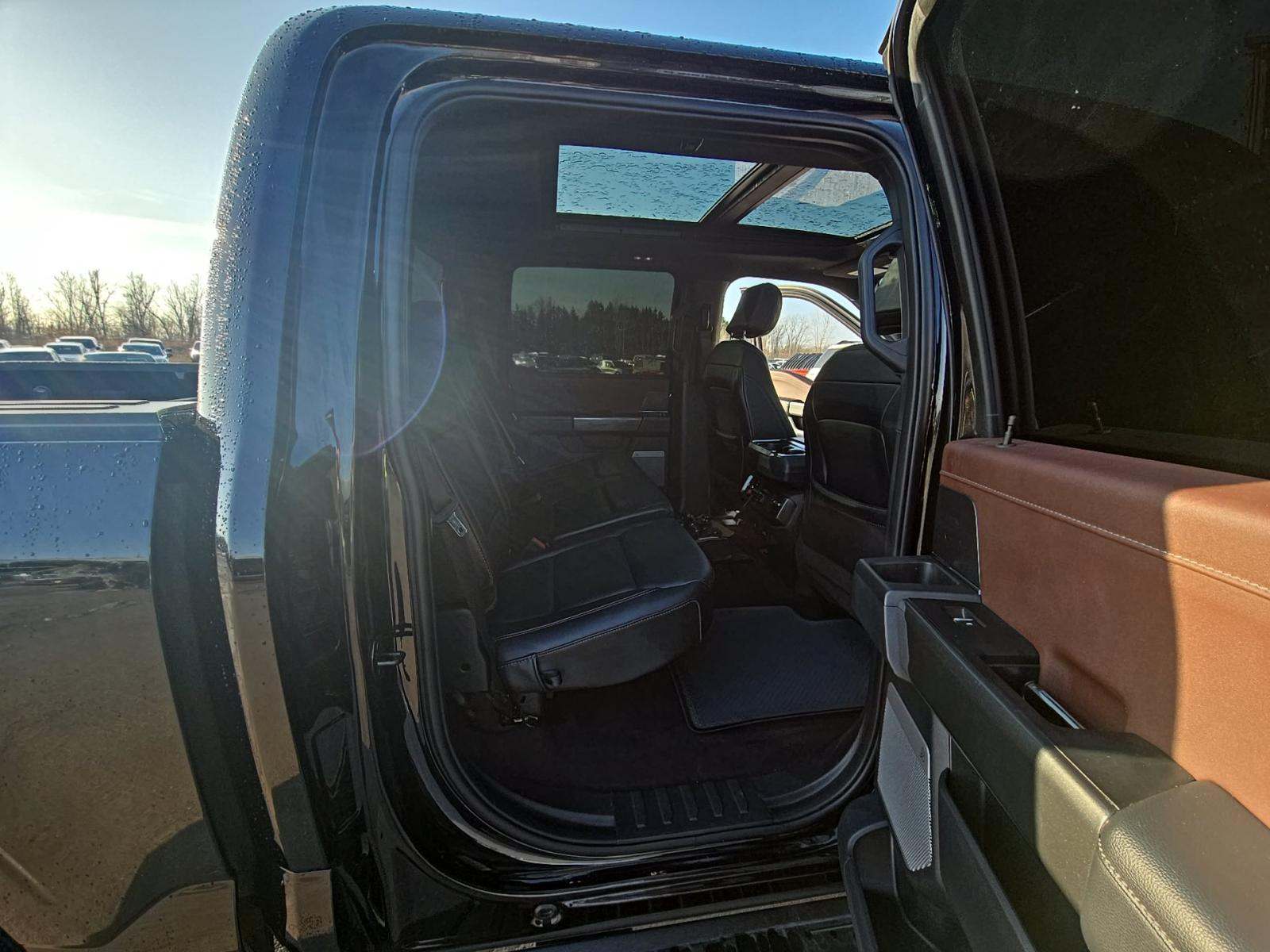 2023 Ford F-150 Lariat AWD