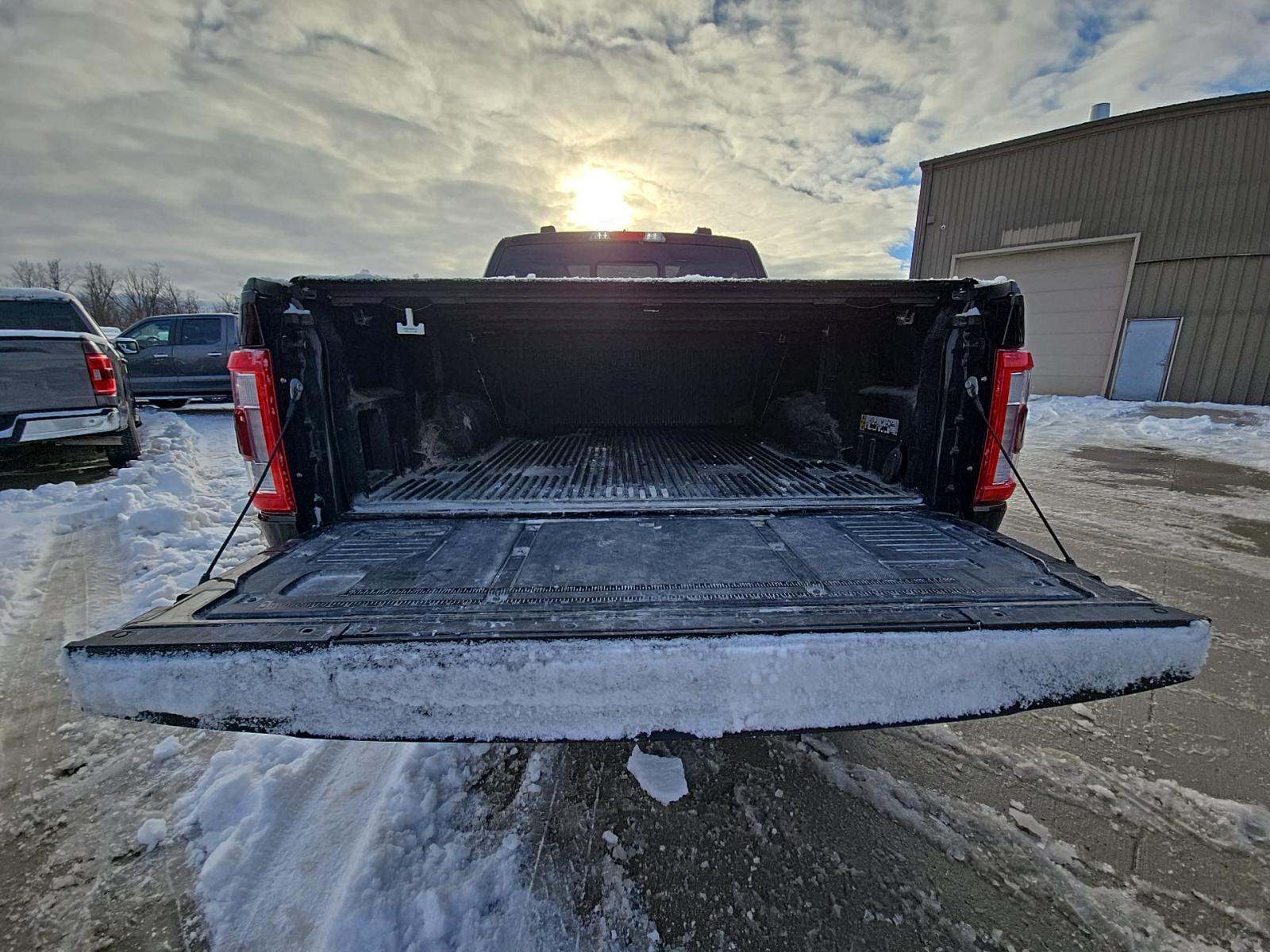 2023 Ford F-150 Lariat AWD