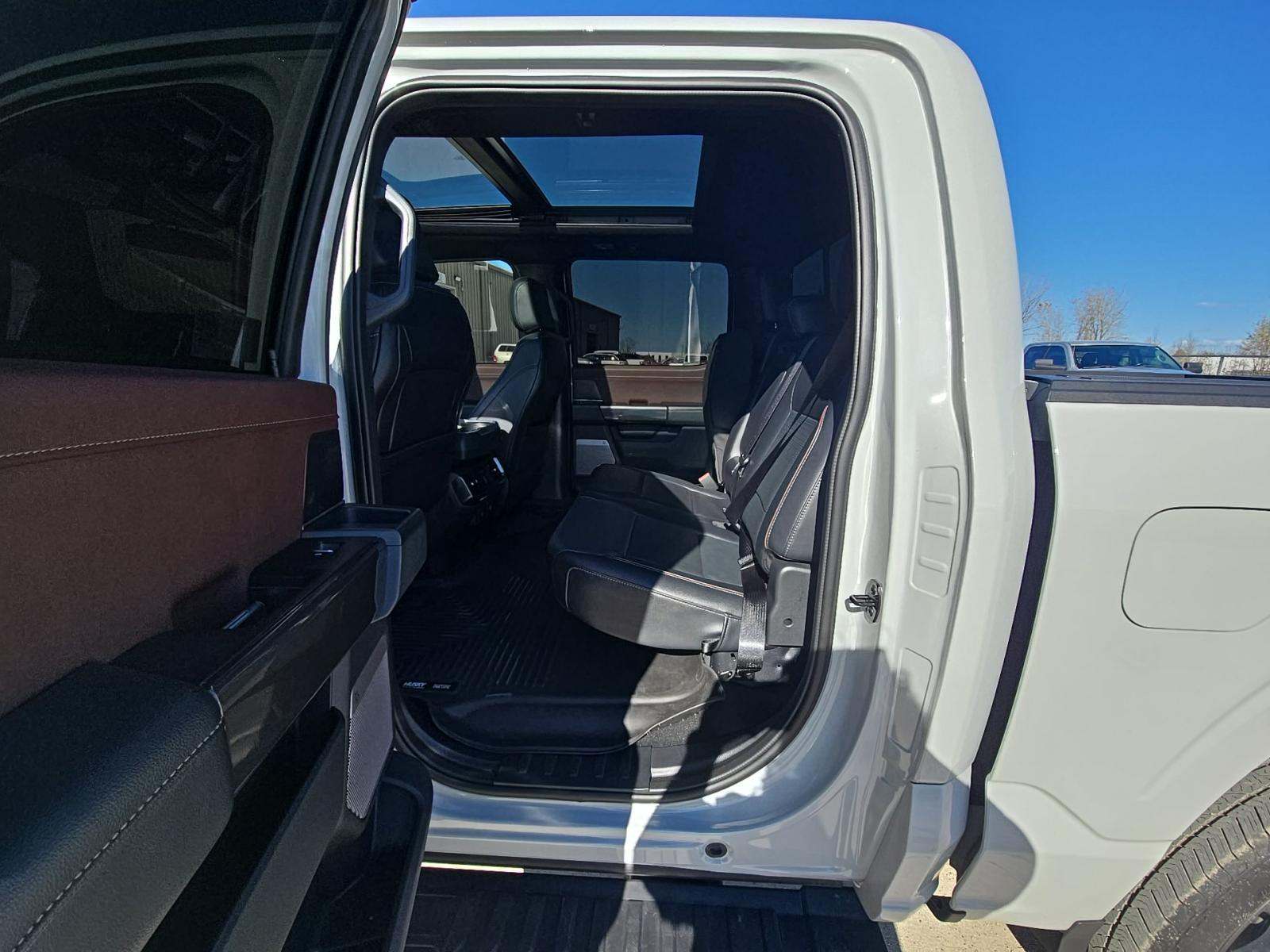 2023 Ford F-150 Lariat AWD