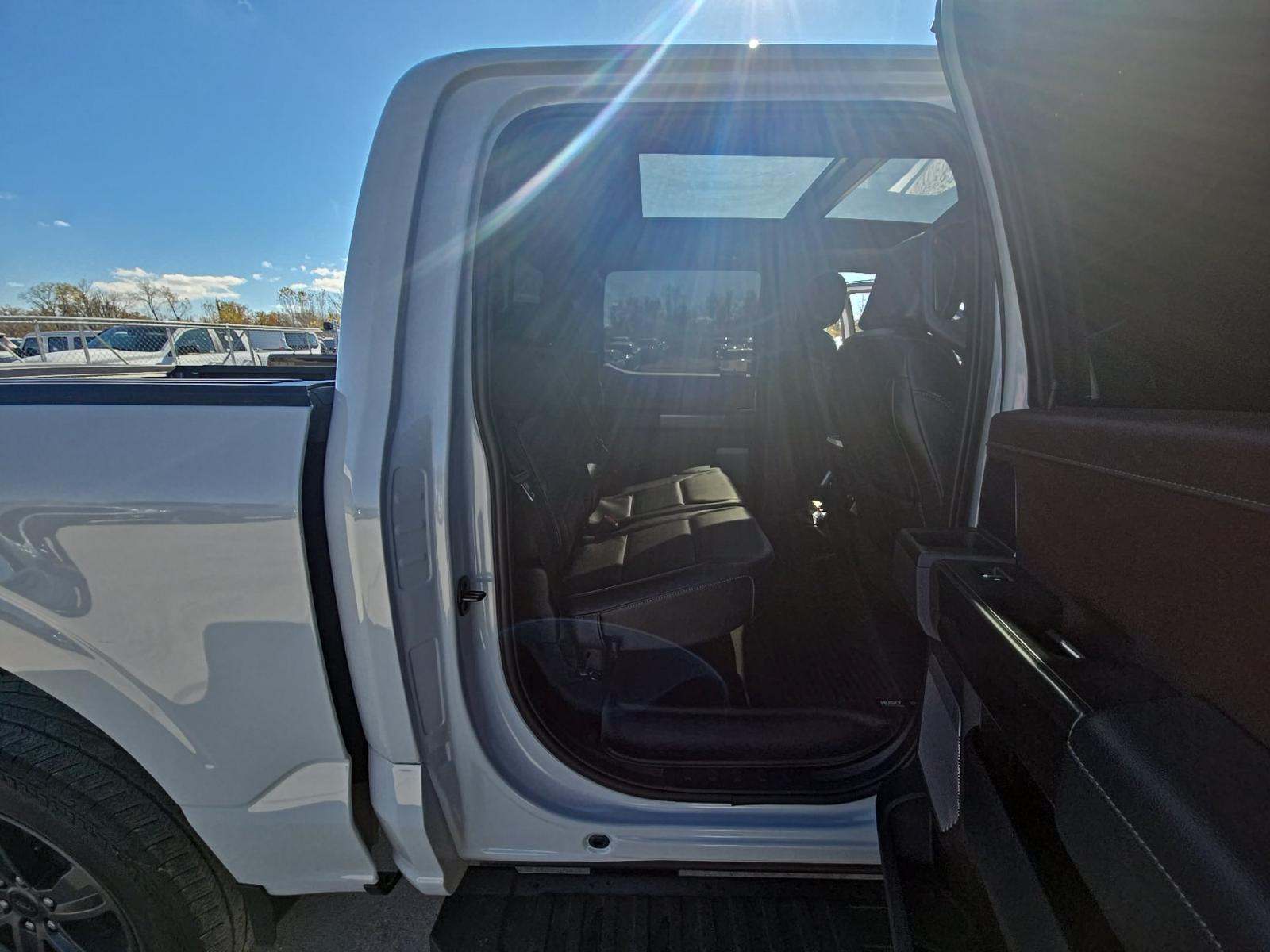 2023 Ford F-150 Lariat AWD