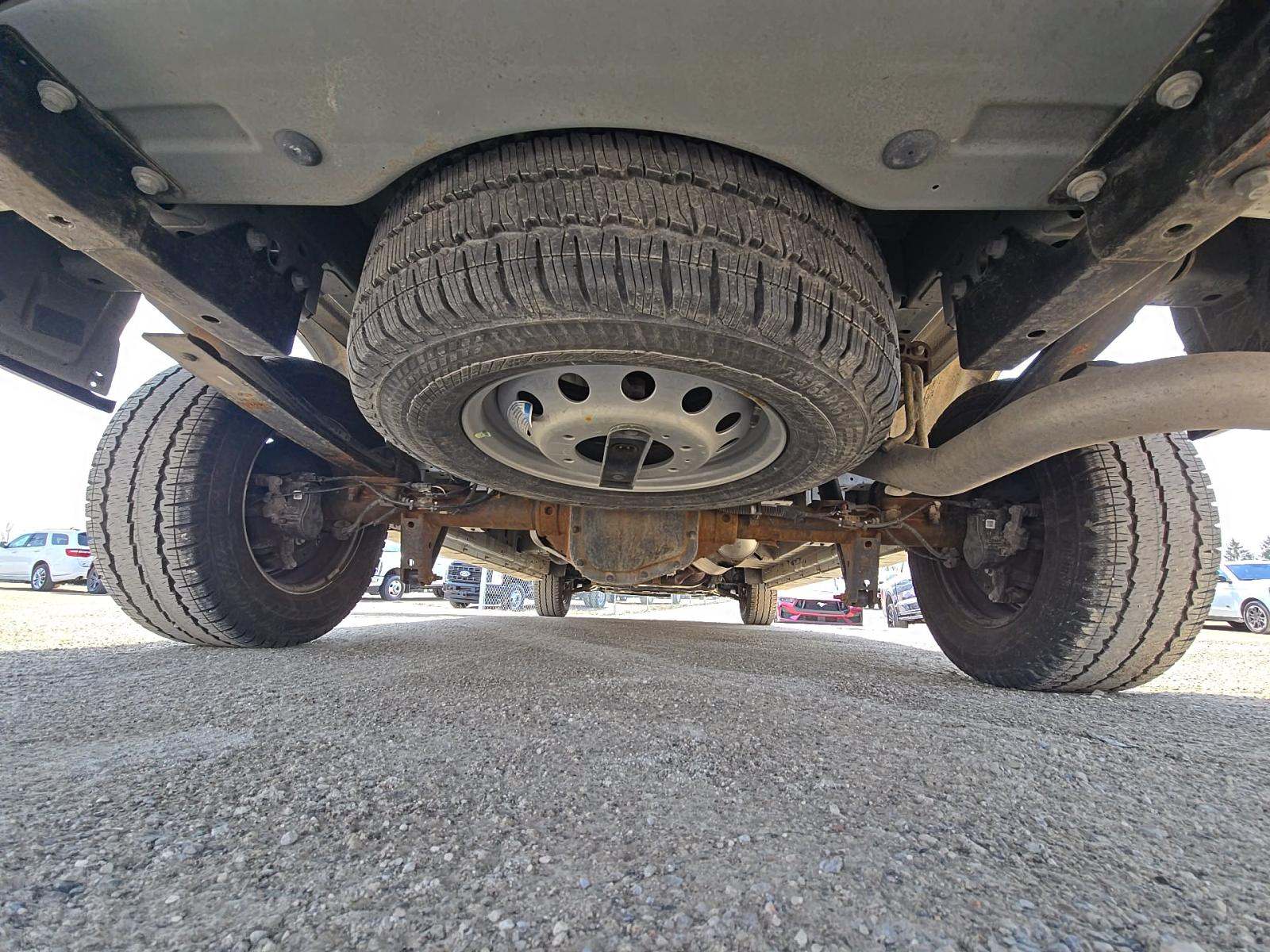FORD TRANSIT 250 - 10