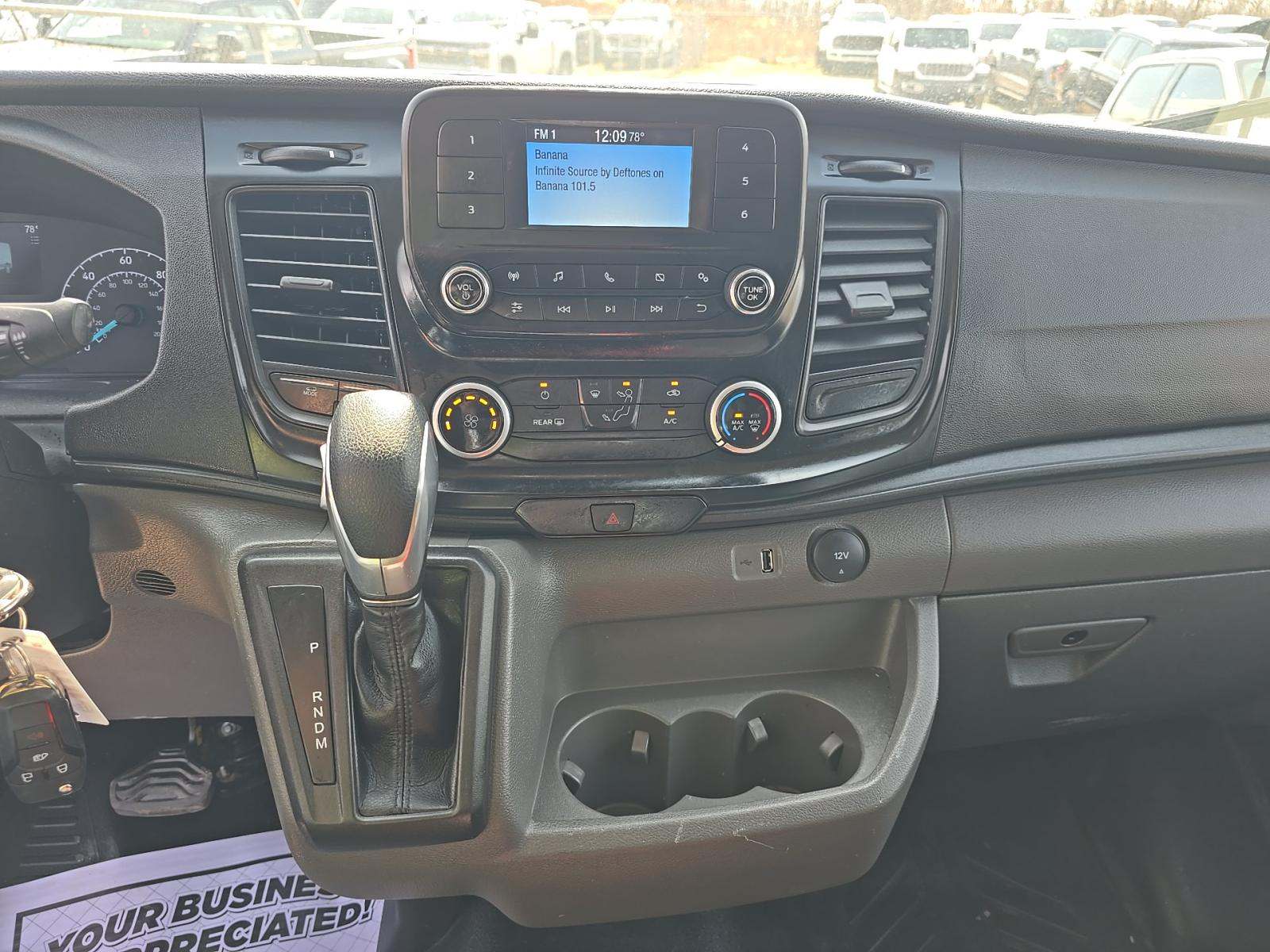 FORD TRANSIT 250 - 6