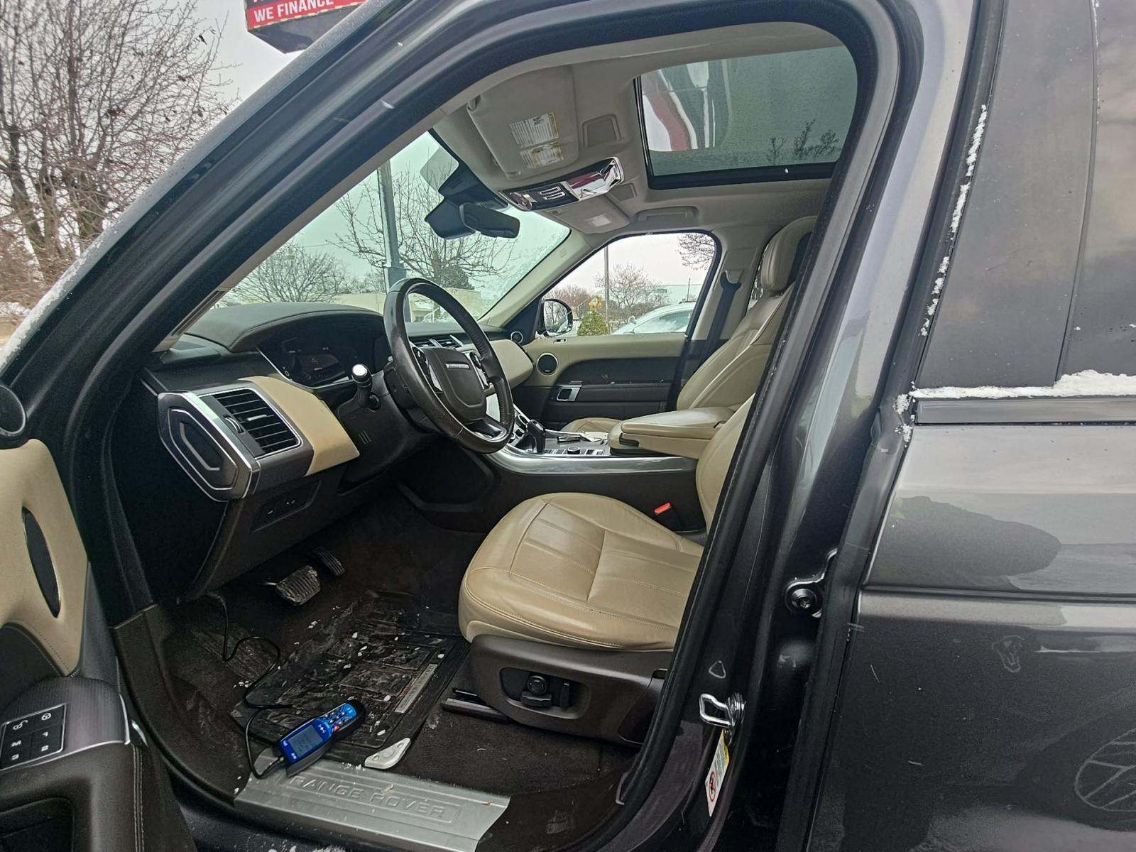 2019 Land Rover Range Rover Sport HSE AWD