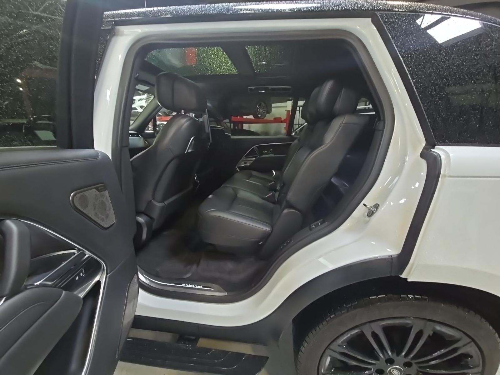 2024 Land Rover Range Rover Autobiography LWB AWD