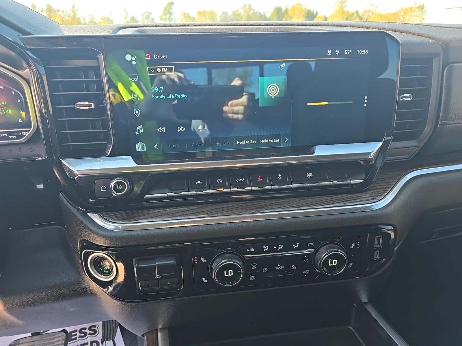 2023 Chevrolet Silverado 1500 RST AWD