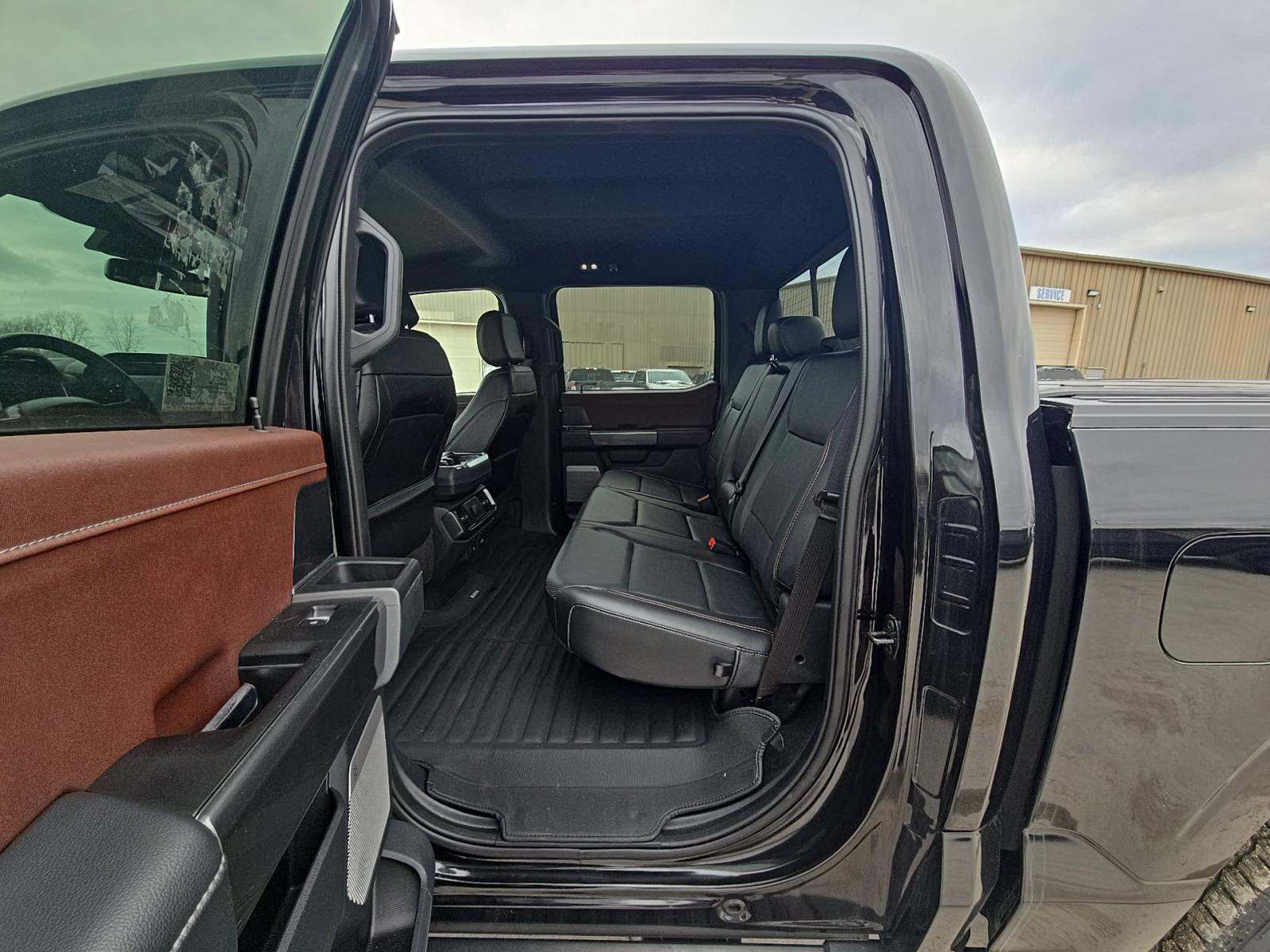 2023 Ford F-150 Lariat AWD