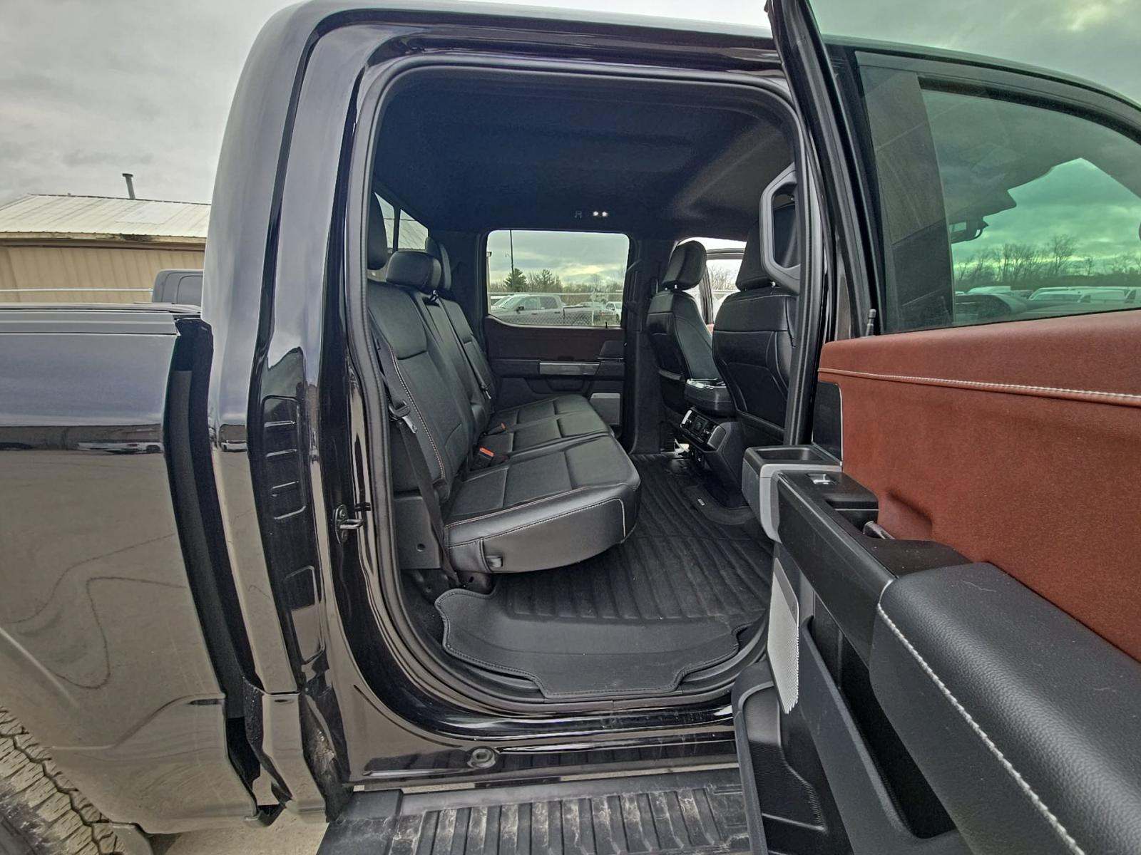 2023 Ford F-150 Lariat AWD