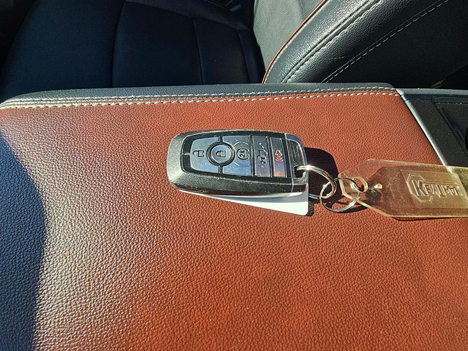 2023 Ford F-150 Lariat AWD