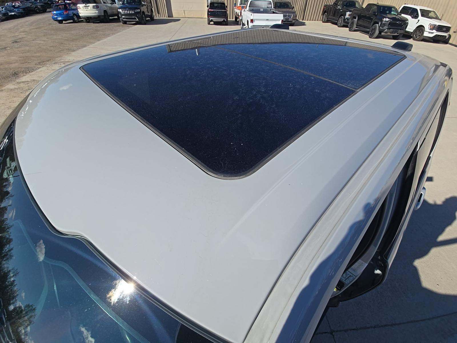 2023 Ford F-150 Lariat AWD