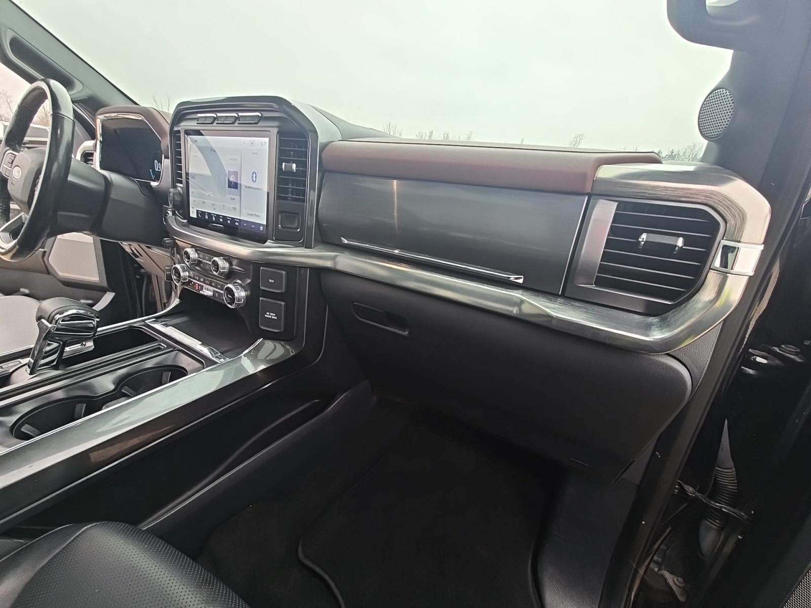 2023 Ford F-150 Lariat AWD