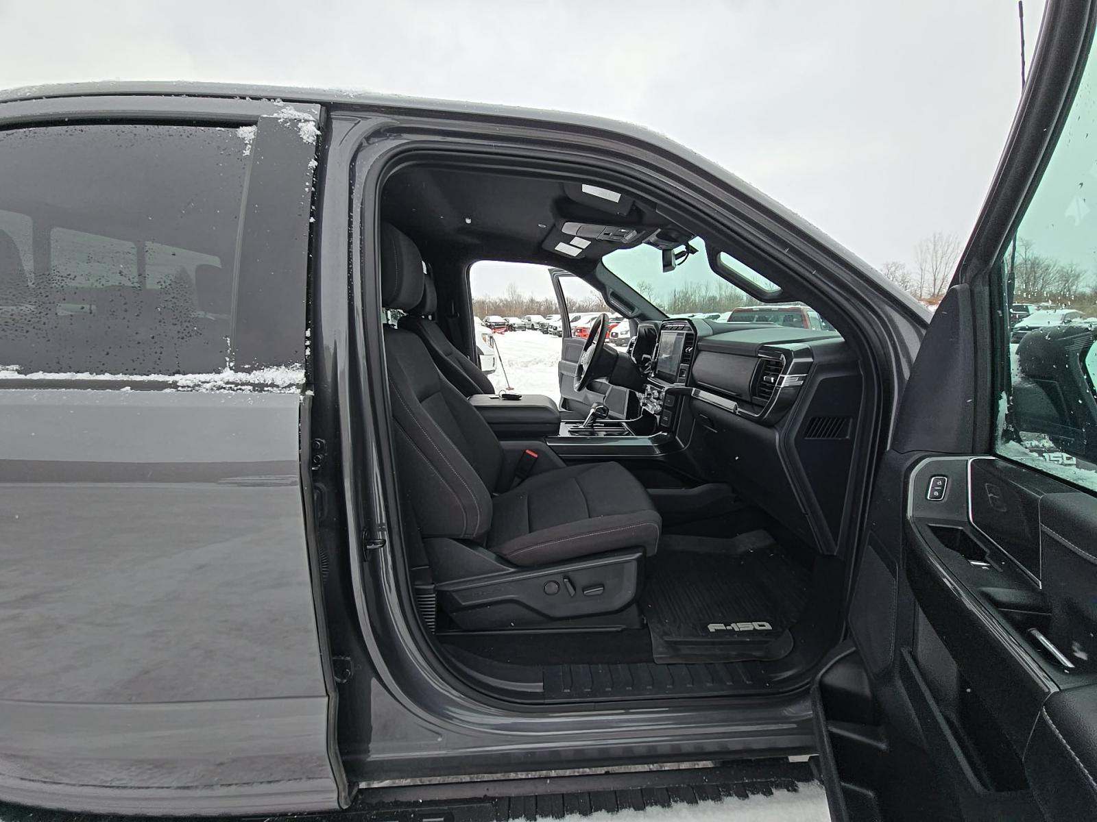 2023 Ford F-150 XLT AWD