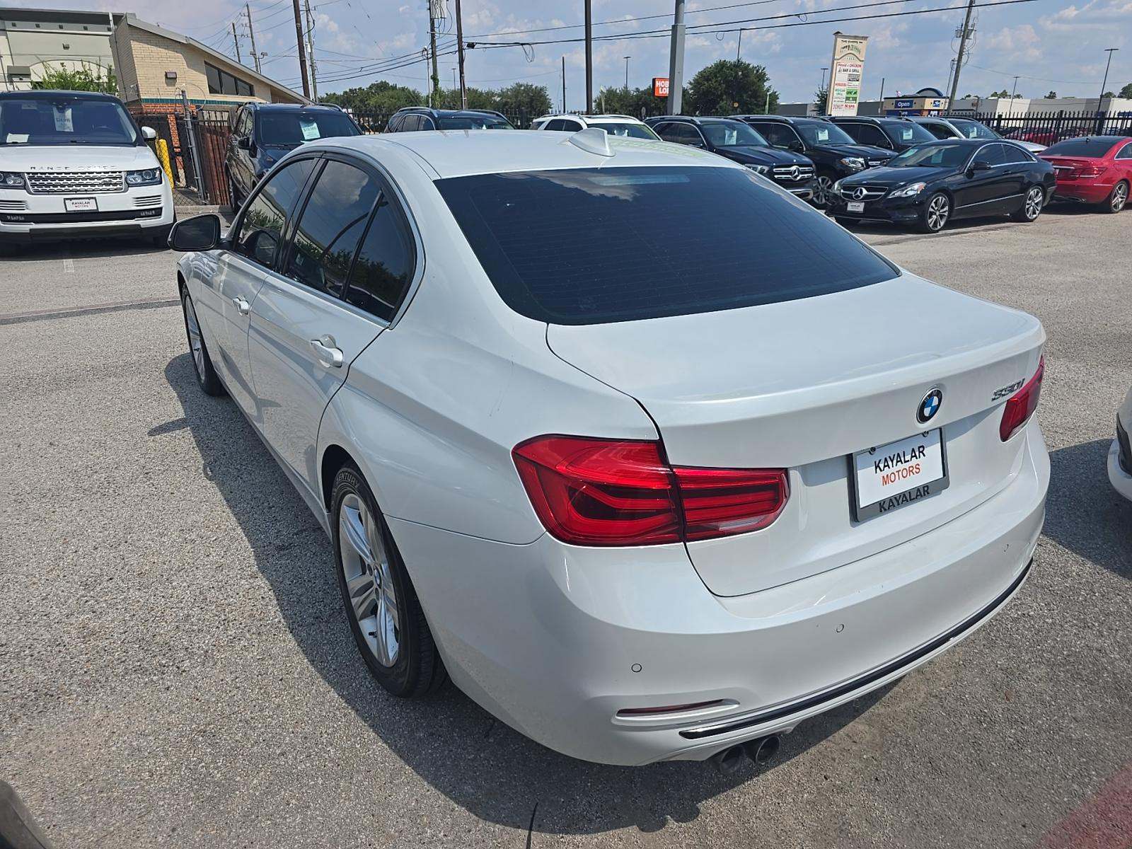 2017 BMW 3 Series 330i RWD