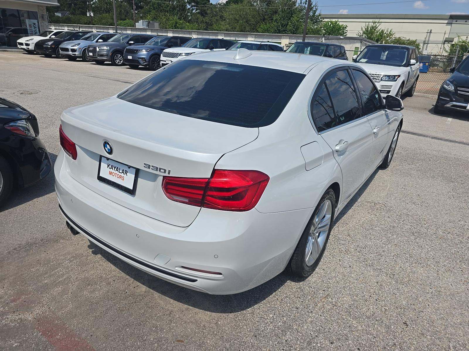 2017 BMW 3 Series 330i RWD