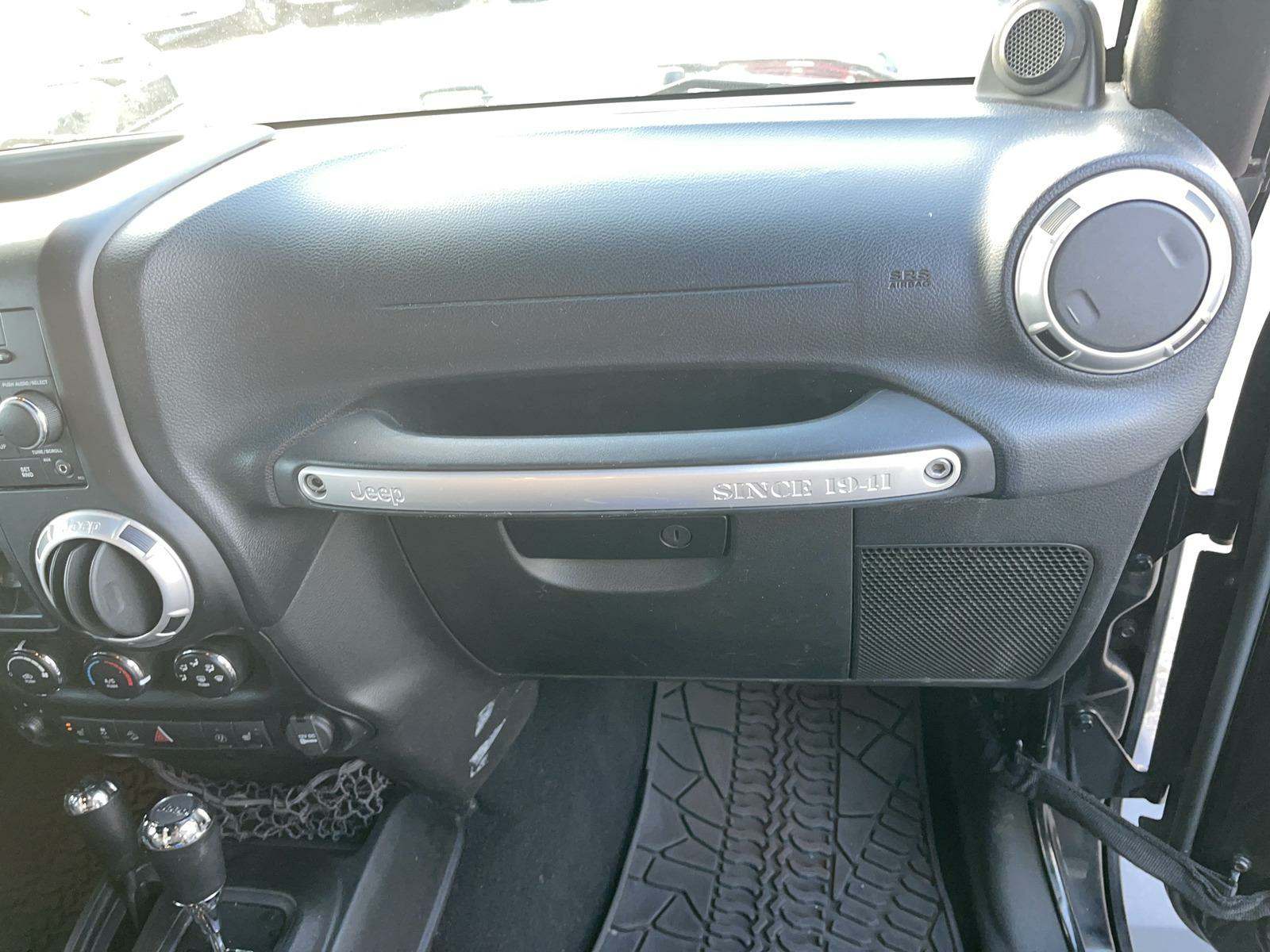 2013 Jeep Wrangler Freedom Edition AWD