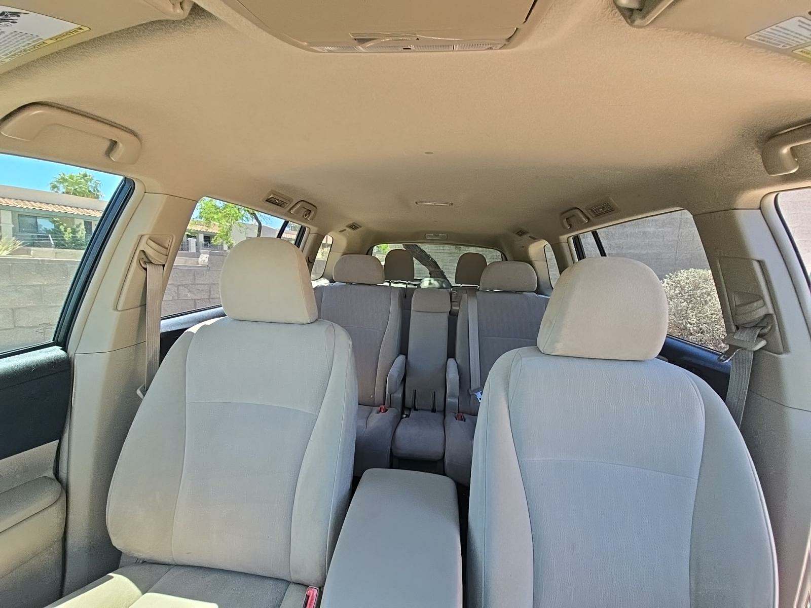 2012 Toyota Highlander Base FWD