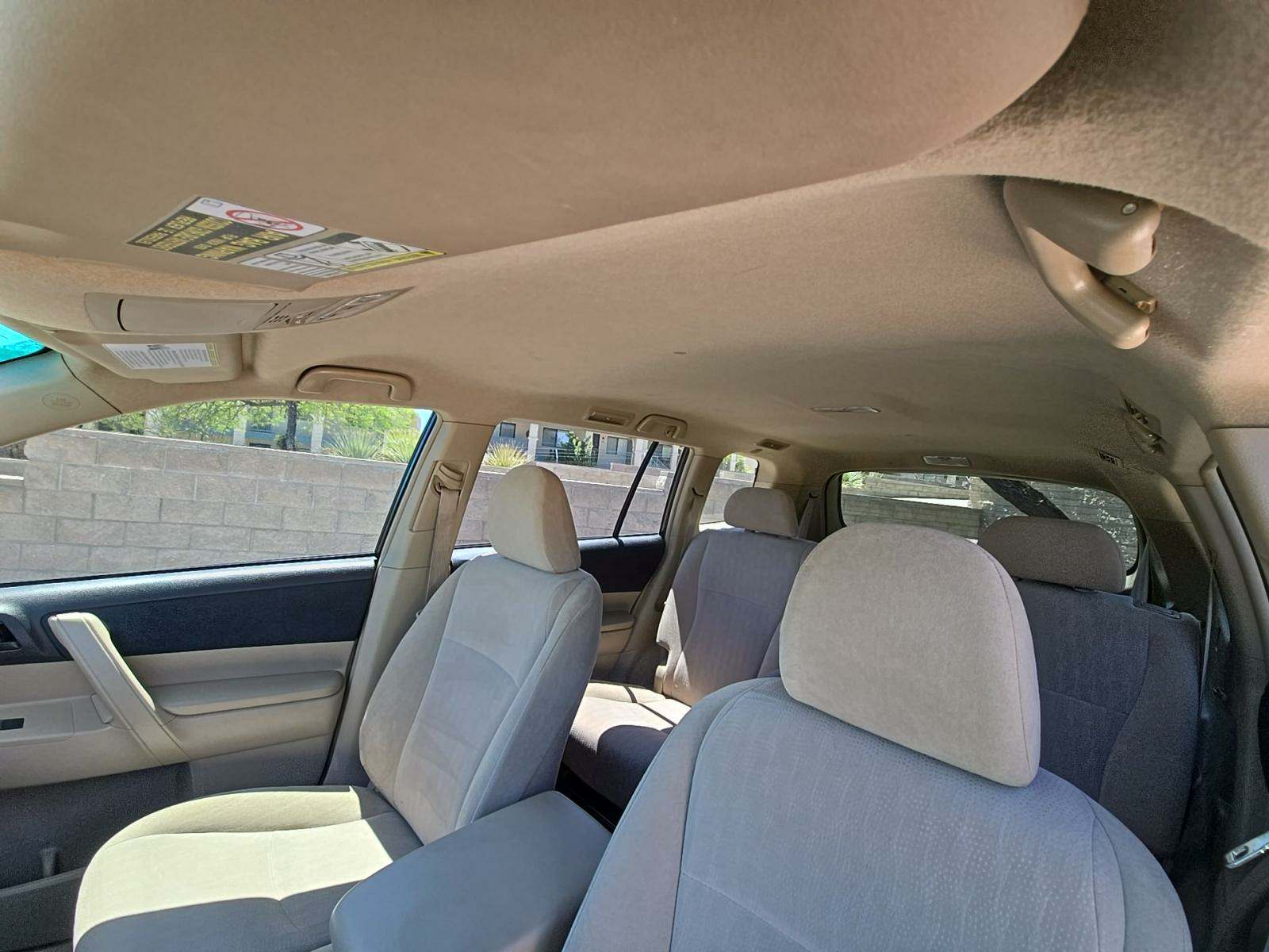 2012 Toyota Highlander Base FWD