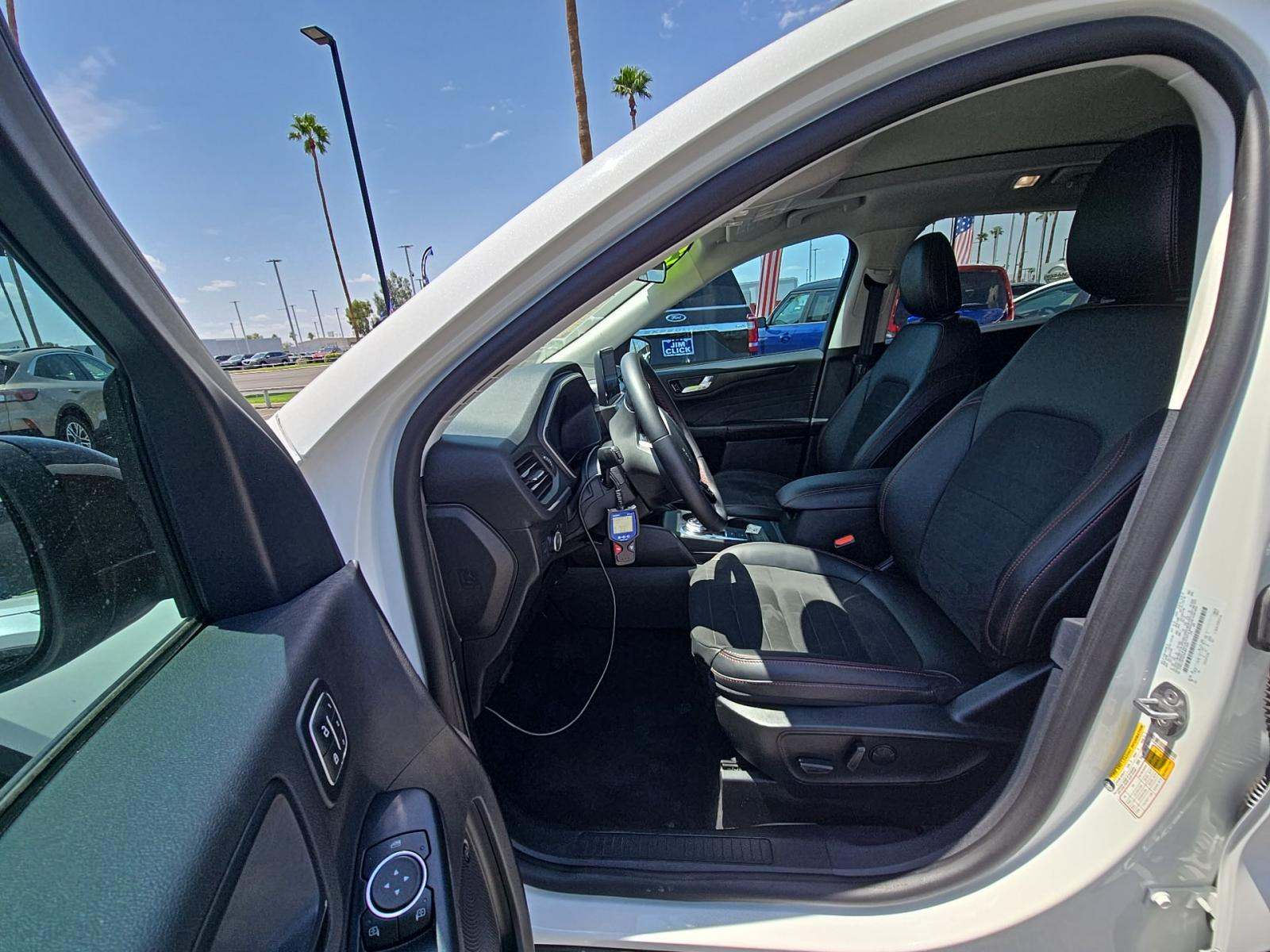 2022 Ford Escape SEL AWD