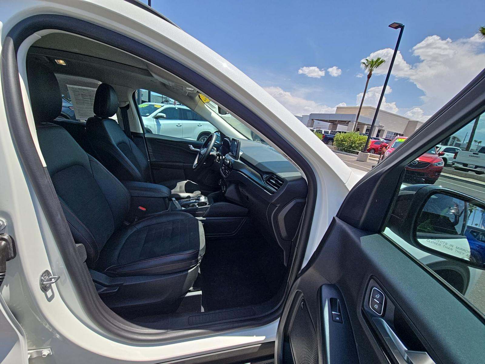 2022 Ford Escape SEL AWD
